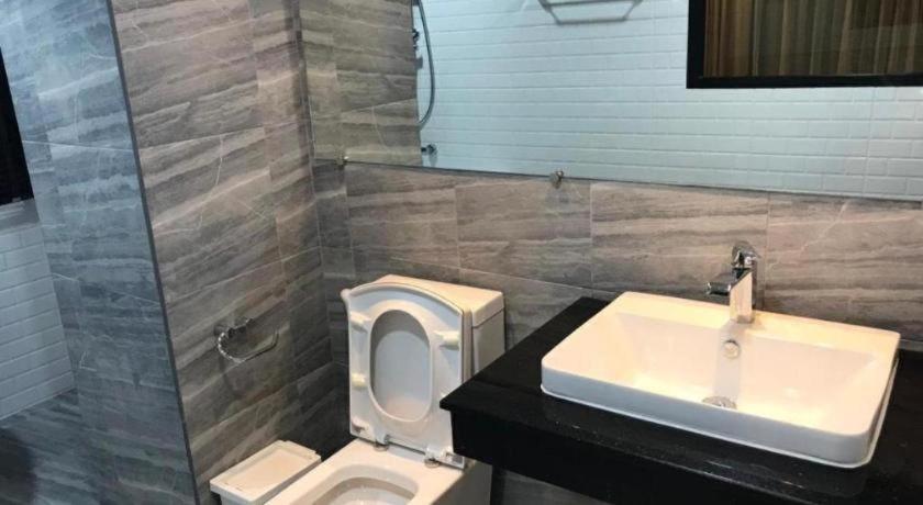 Joy Hotel Prachuap Khiri Khan Eksteriør bilde